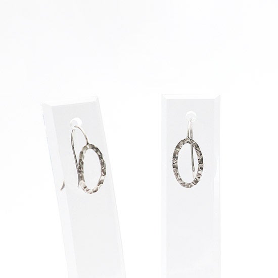 K10 オーバルモチーフ フックピアス_02