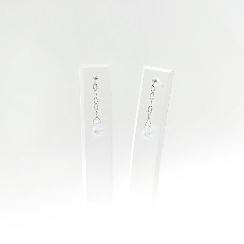 K10WG ホワイトトパーズ ティアドロップ ピアス 11月 誕生石_09