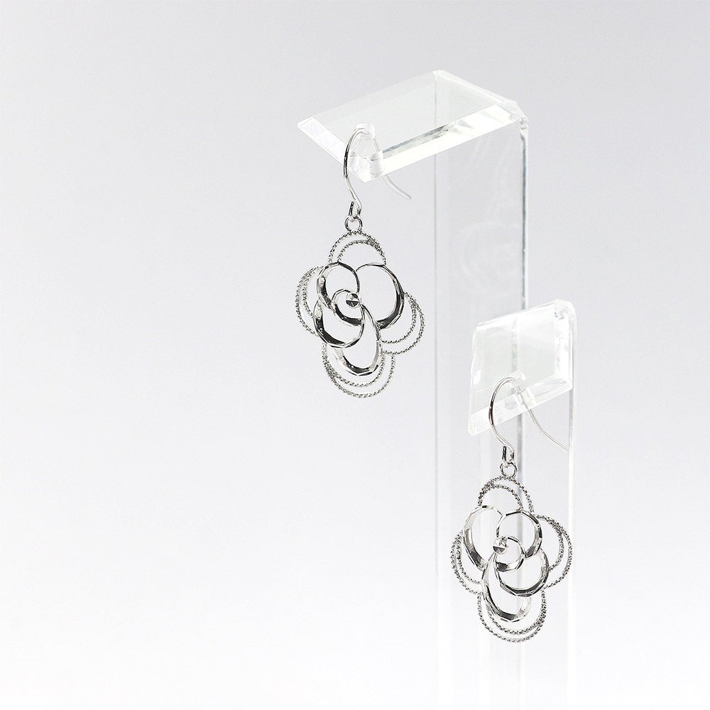 K14WG フラワー フックピアス_03