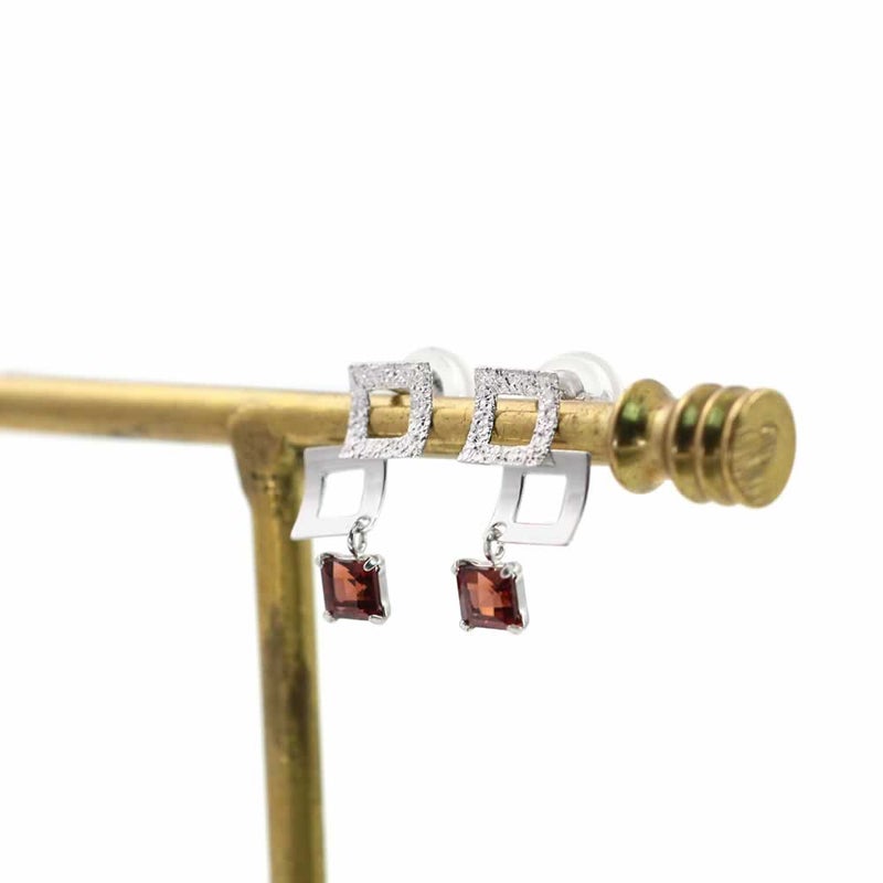 K14WG ガーネット ピアス_03