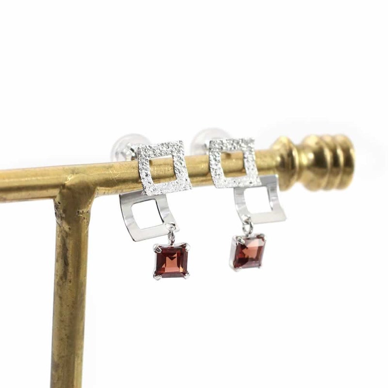 K14WG ガーネット ピアス_09