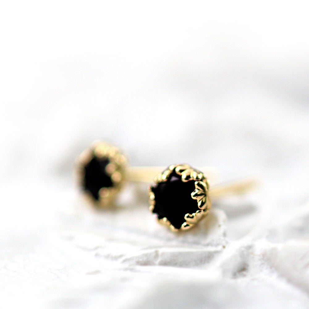 K18YG オニキス ピアス_04