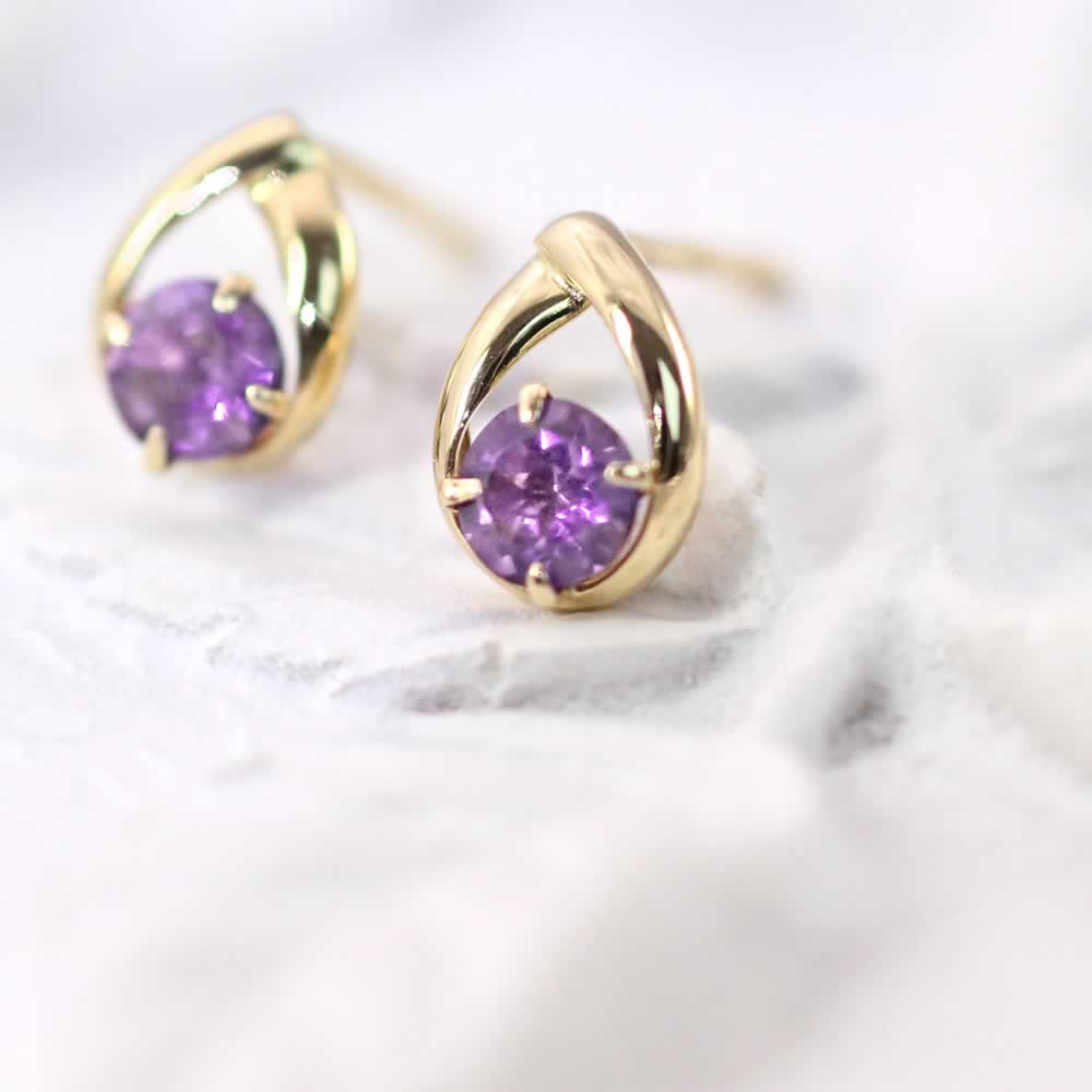 K18YG アメジスト ピアス_04