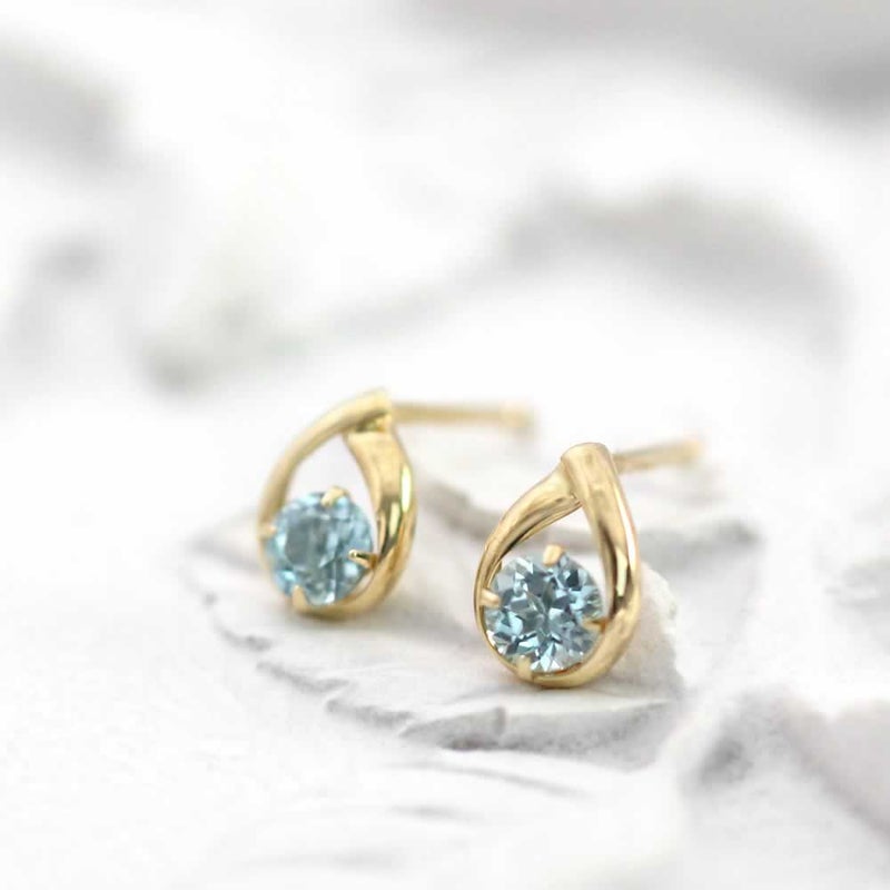 K18YG ブルートパーズ ピアス 11月の誕生石_02