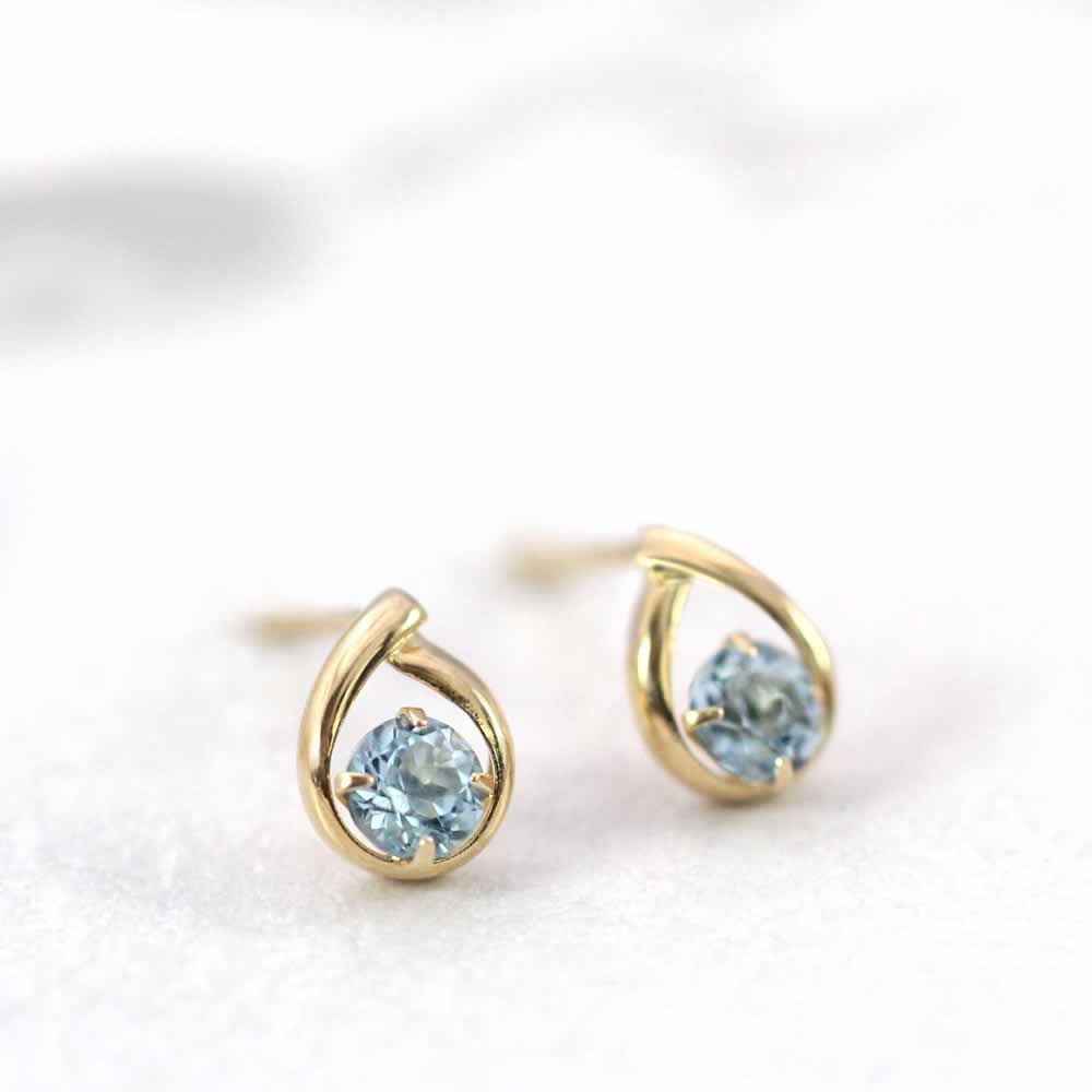 K18YG ブルートパーズ ピアス 11月の誕生石_04