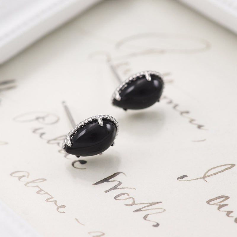 K18WG オニキス ピアス_04