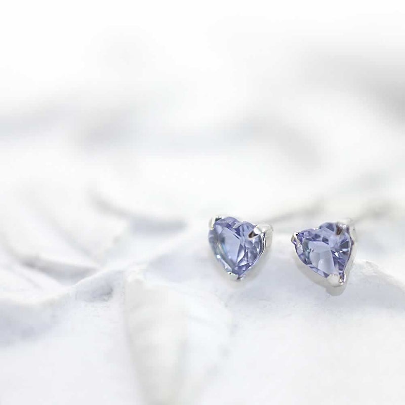 K18WG タンザナイト ピアス_03