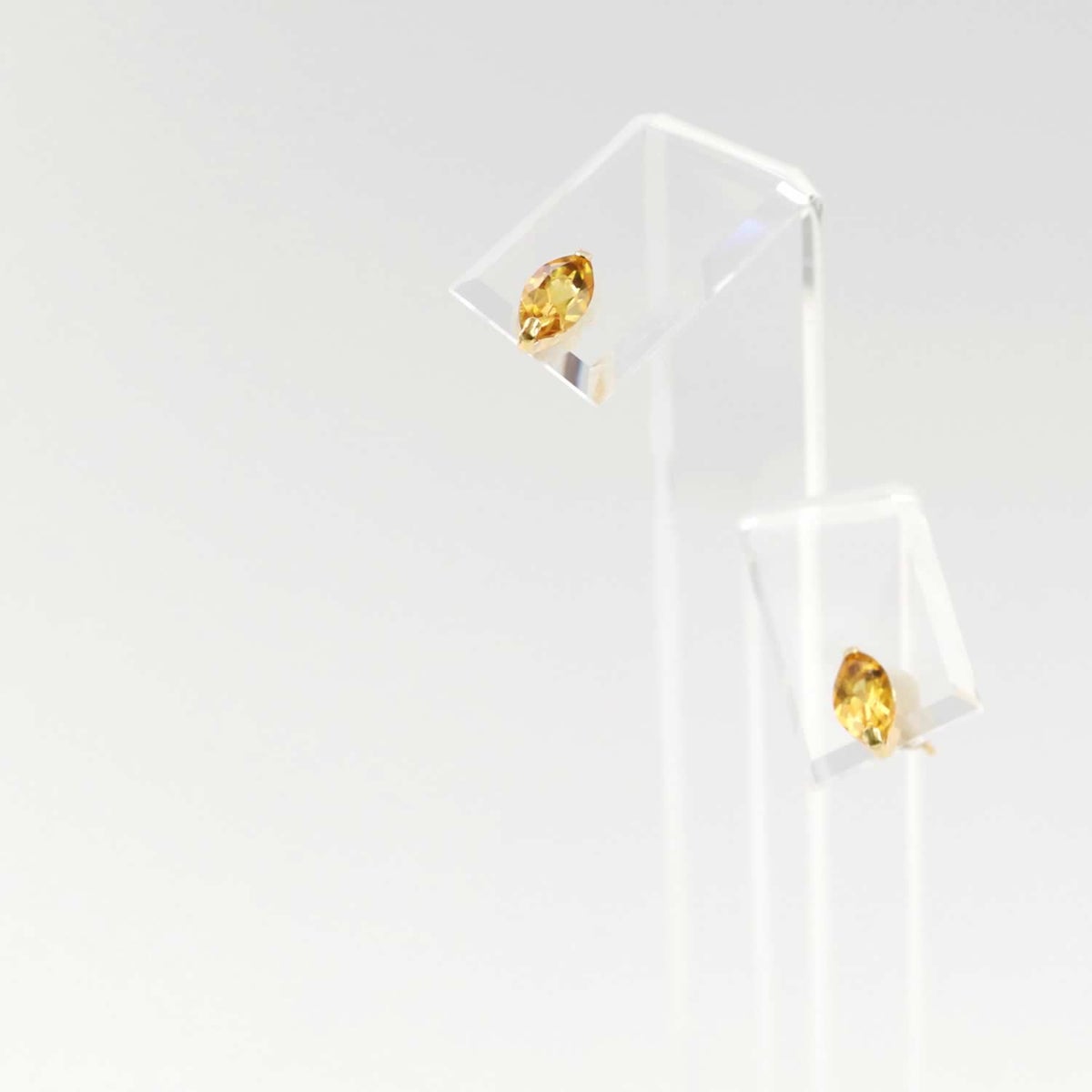 K18YG シトリン ピアス 11月誕生石_04