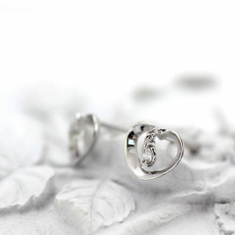 K18WG ダイヤモンド ピアス_03