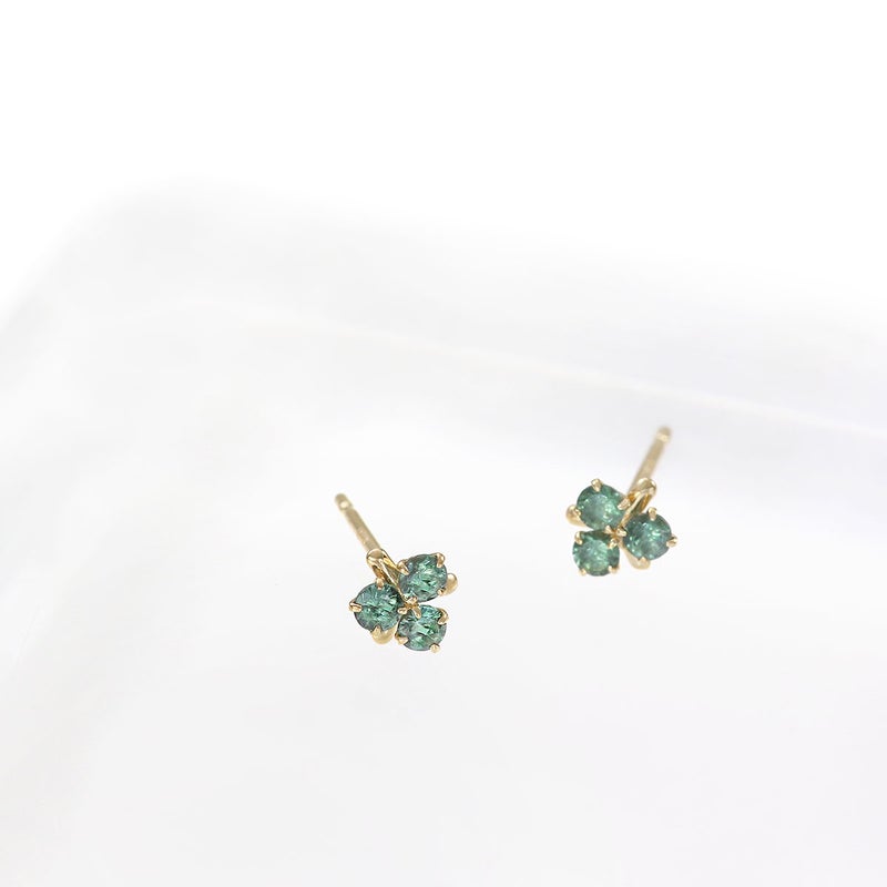 K18YG カラーチェンジガーネット ピアス_02