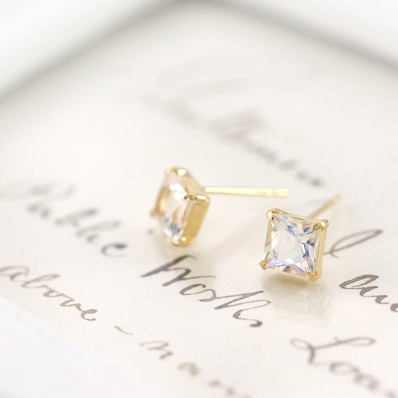 K18YG ブルームーンストーンピアス_10