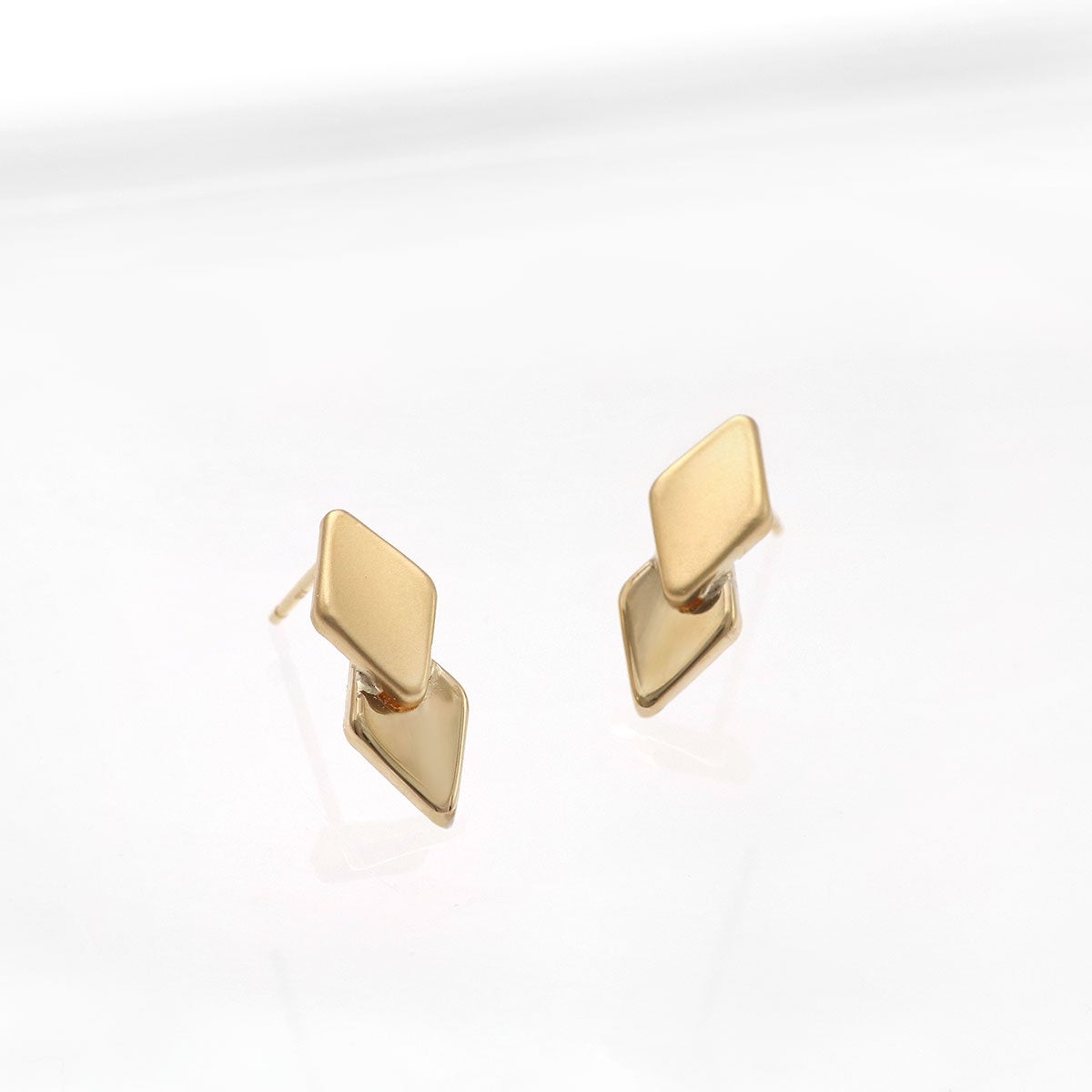 K18YG ひし形 ピアス_03