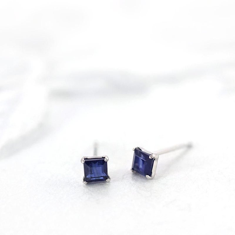 K18WG サファイア ピアス 9月誕生石_02
