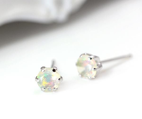 K18WG エチオピア産 オパール ピアス 10月誕生石_02