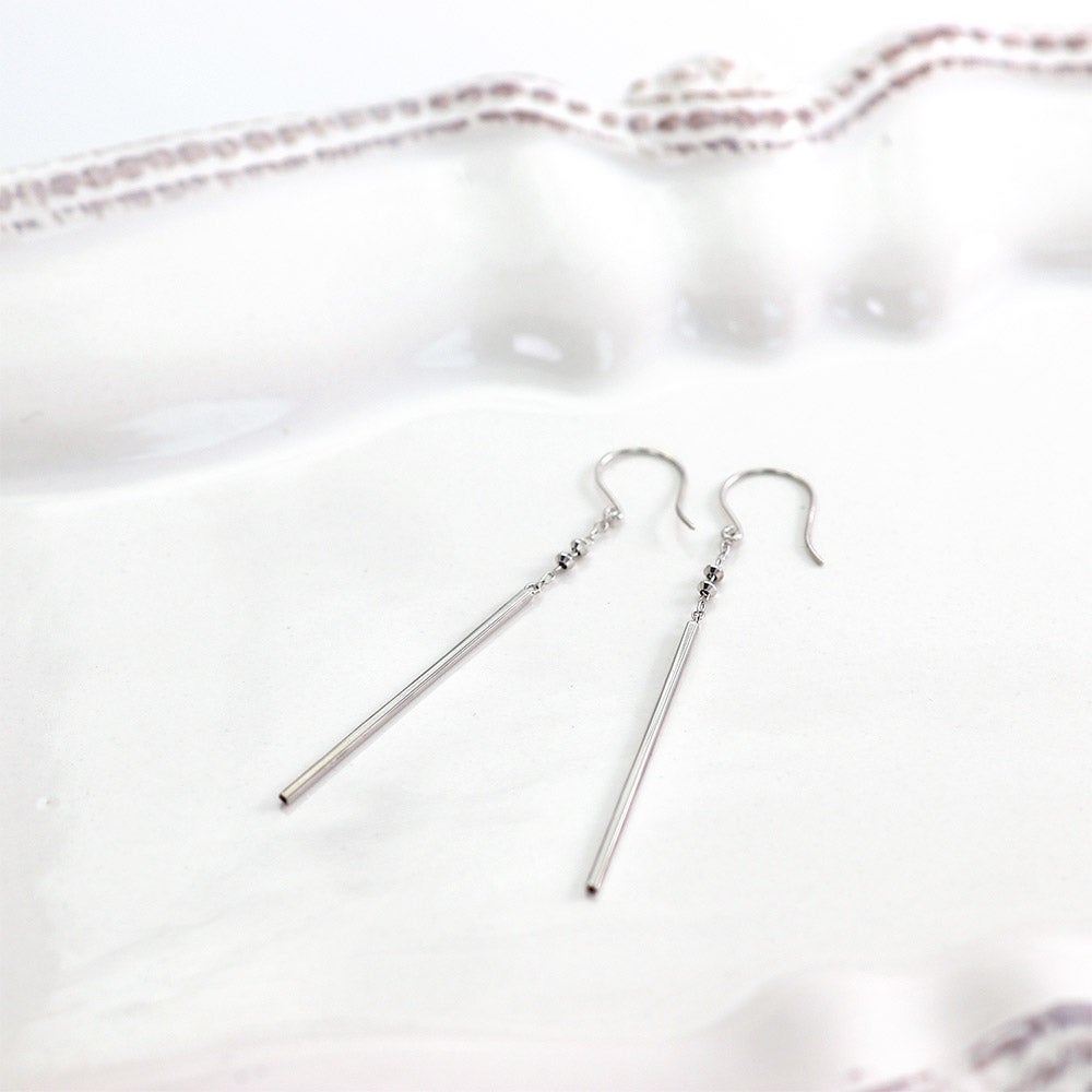 K18WG ロングフックピアス_04