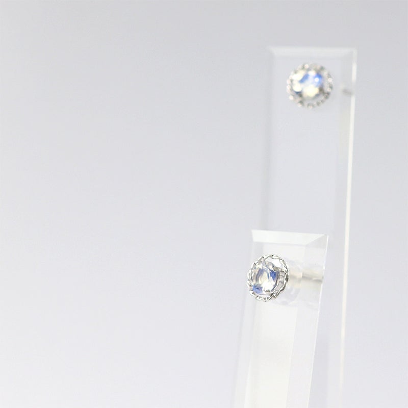 K18WG ブルームーンストーン ピアス_03