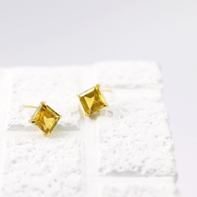 K18YG シトリン ひし形ピアス 11月誕生石_04