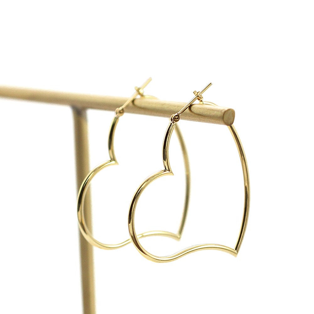 K18YG ハートモチーフ フープピアス_02