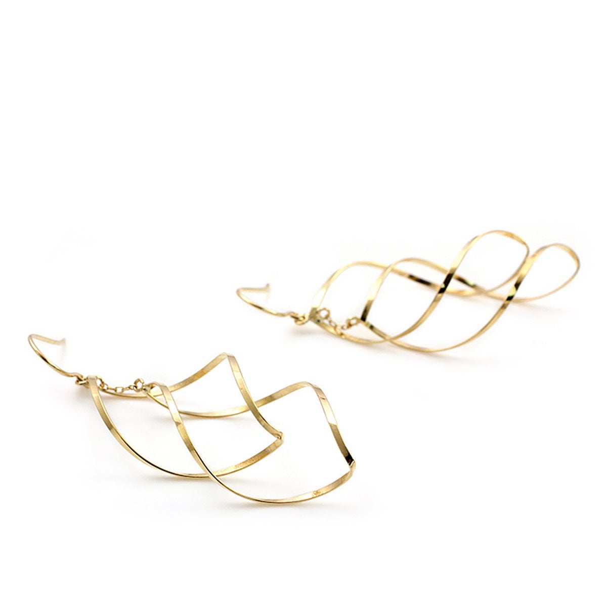 K18YG オープンリーフ ピアス_03