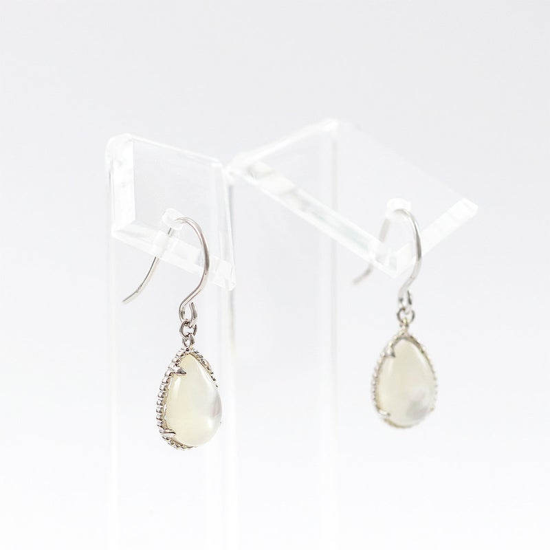 K18WG シェル フックピアス_04