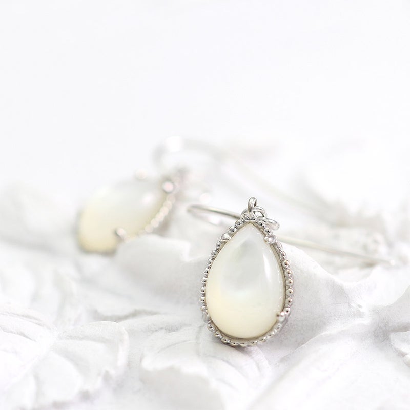 K18WG シェル フックピアス_10