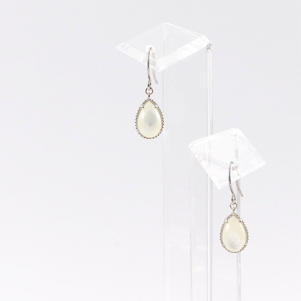 K18WG シェル フックピアス_14