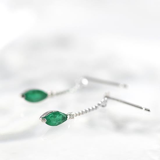 K18WG エメラルド＆ダイヤモンド ピアス_03