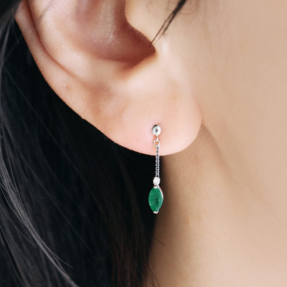 K18WG エメラルド＆ダイヤモンド ピアス_05