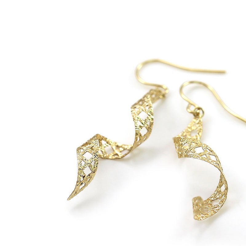 K18YG スパイラル フックピアス_03