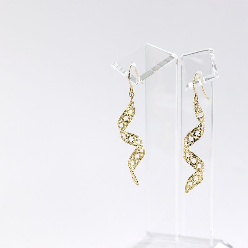 K18YG スパイラル フックピアス_09