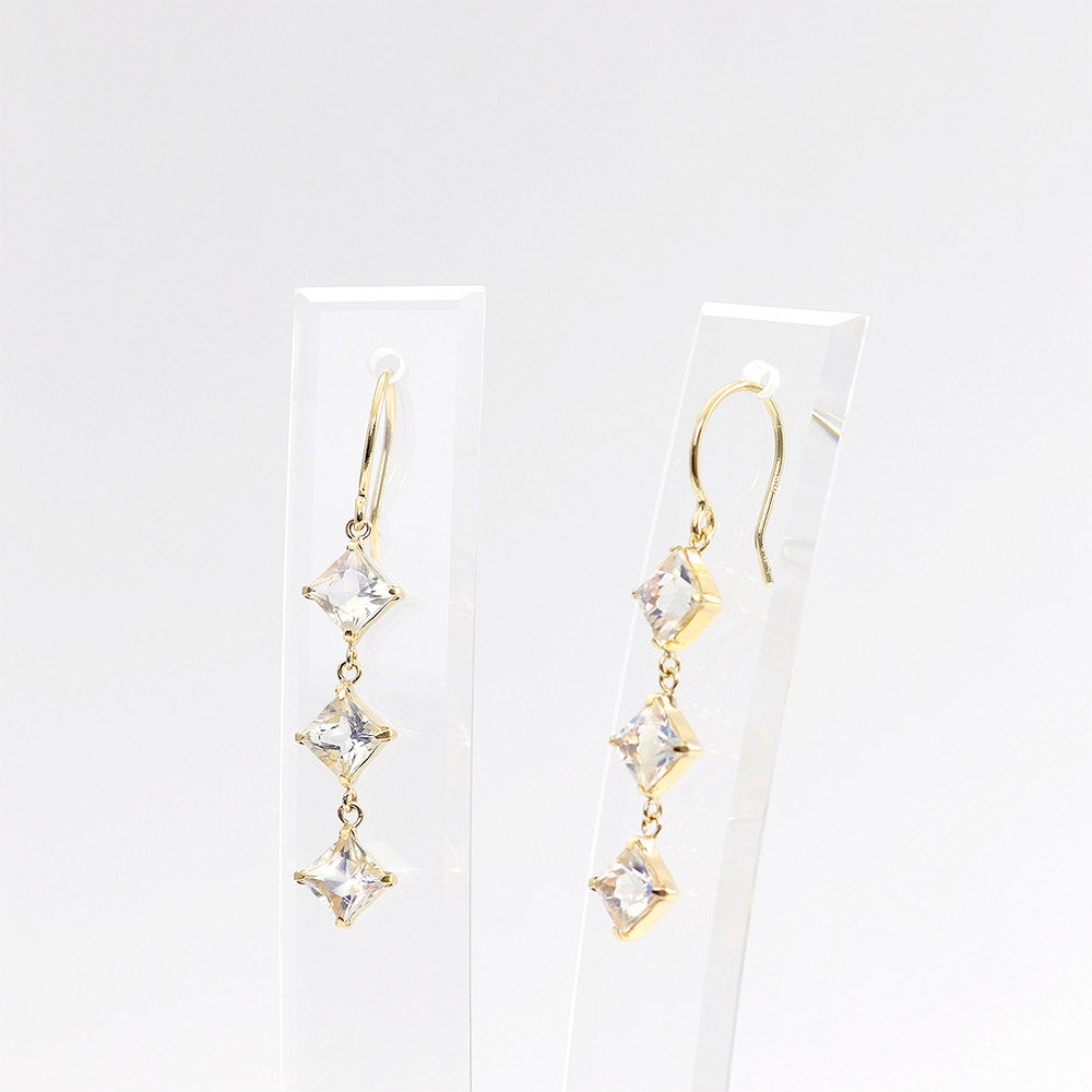 K18YG ブルームーンストーン フックピアス_03