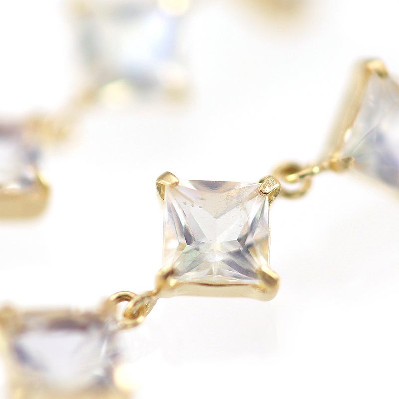 K18YG ブルームーンストーン フックピアス_09