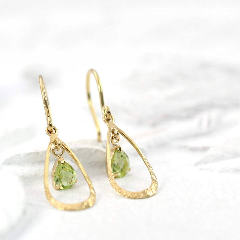 K18YG ペリドット フック ピアス_03