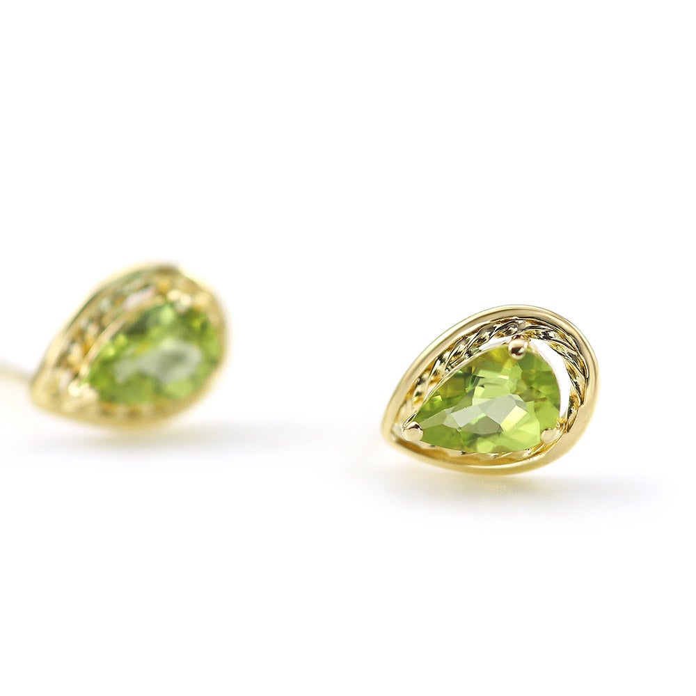 K18YG ペリドット ピアス_03