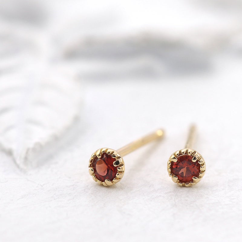 【ポスト0.8mm太め】 K18YG ピアス ガーネットorアメジストorブルートパーズ_02
