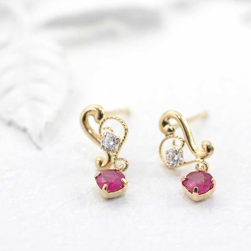 K18YG ルビー ハートピアス_02
