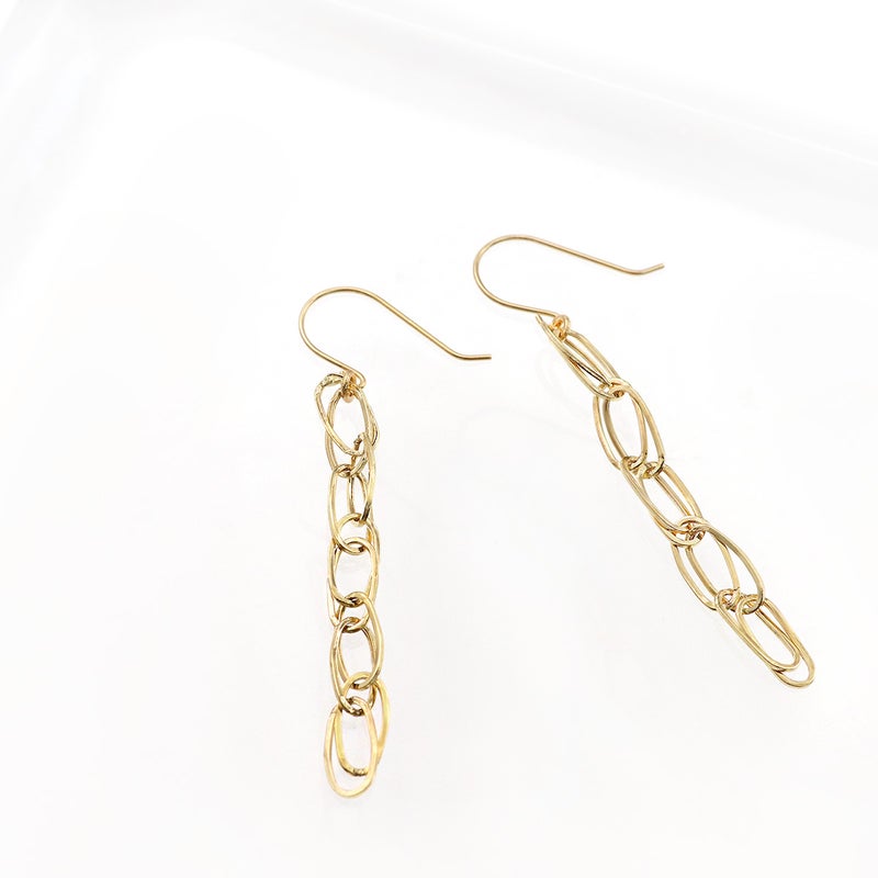 K18YG チェーンモチーフ フックピアス_02