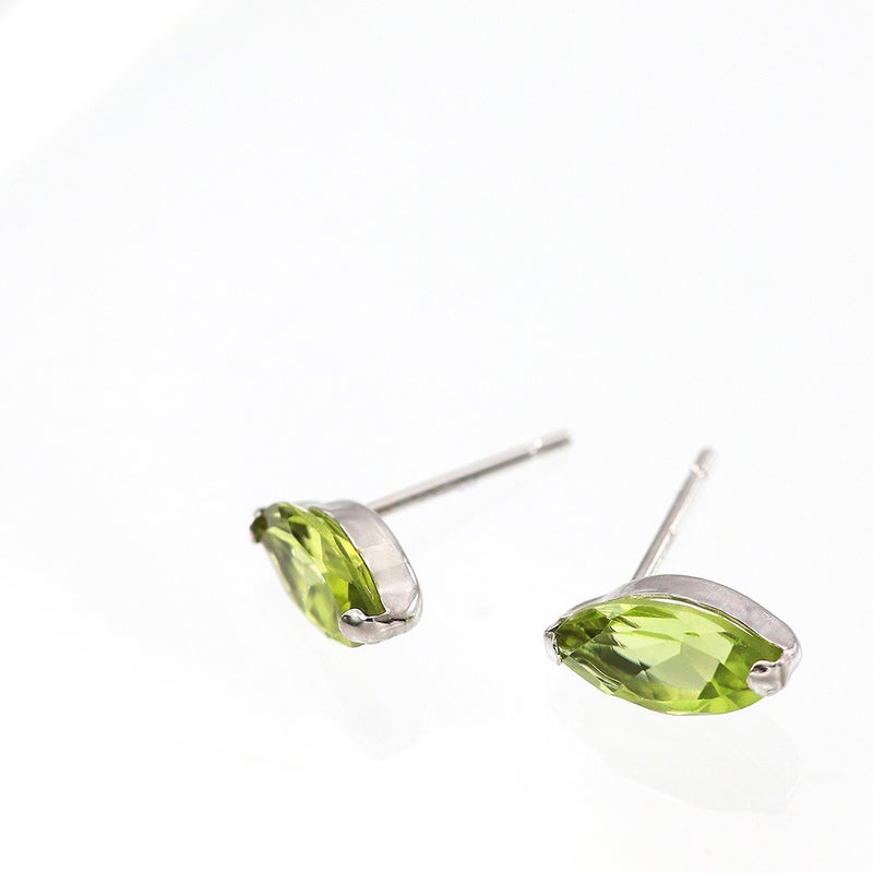 K18WG ペリドット ピアス_03