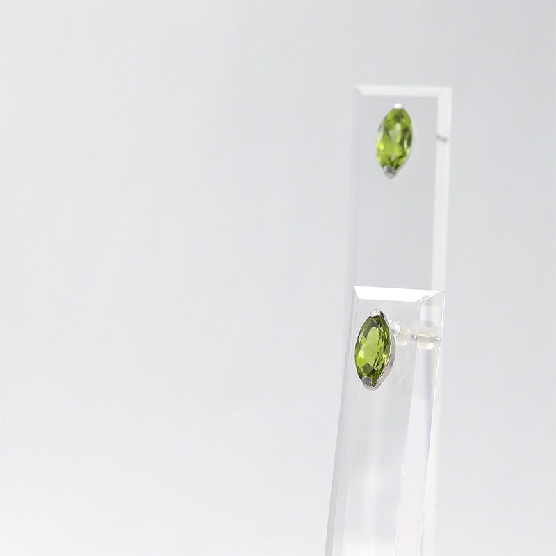 K18WG ペリドット ピアス_09