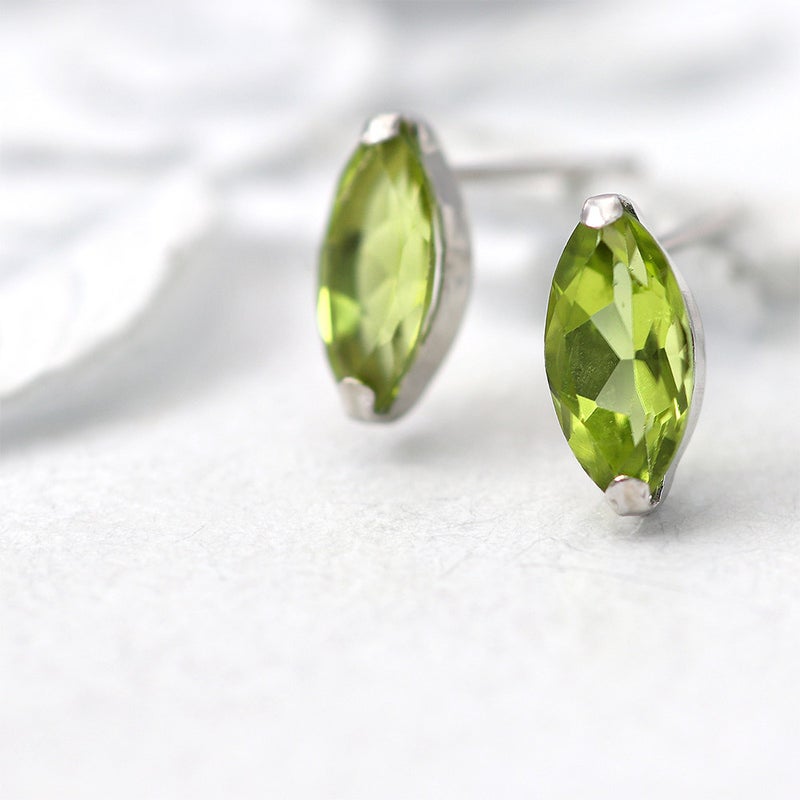 K18WG ペリドット ピアス_10