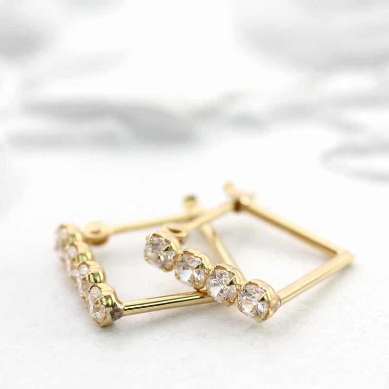 K18YG スーパーキュービックジルコニア ピアス_09