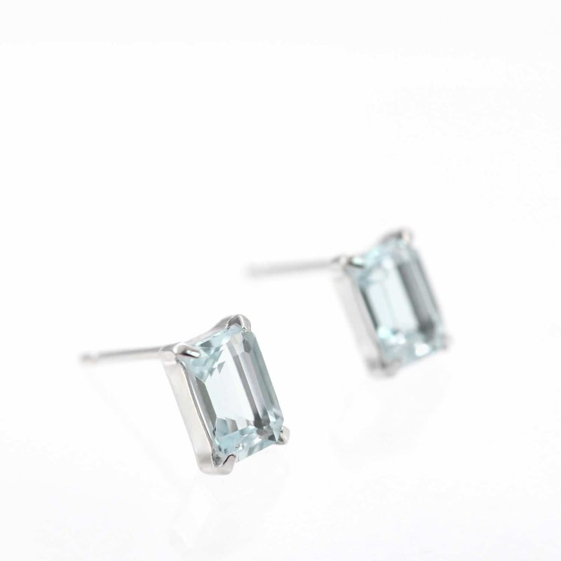 K18WG アクアマリン ピアス_03