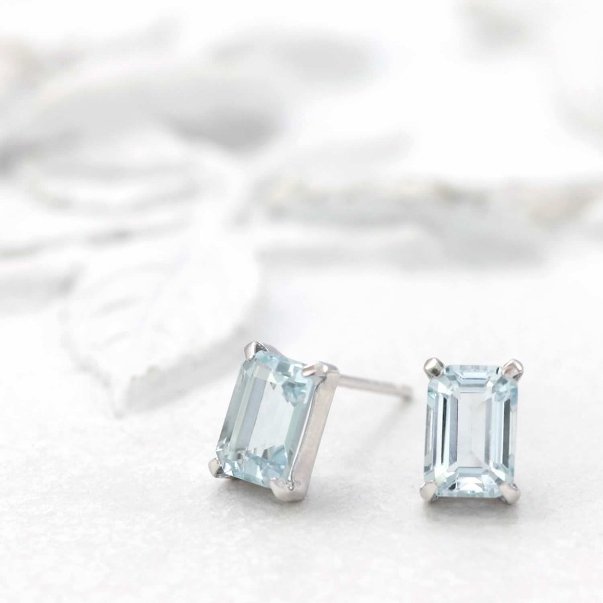 K18WG アクアマリン ピアス_04