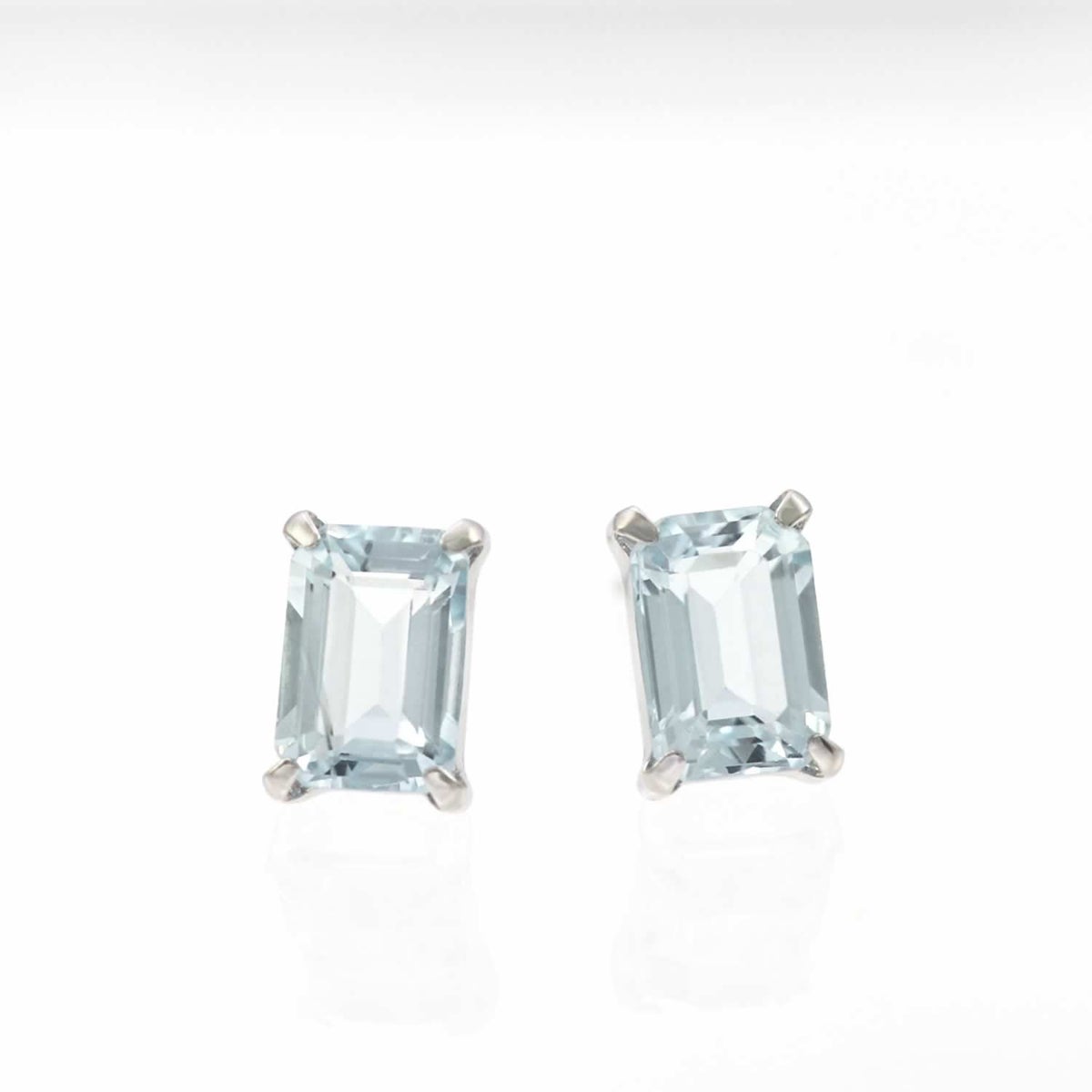 K18WG アクアマリン ピアス_09