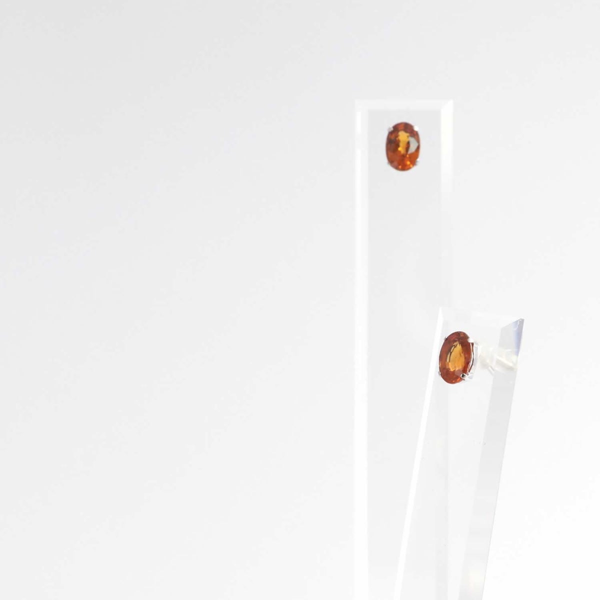 K18WG スペサタイトガーネット ピアス_03