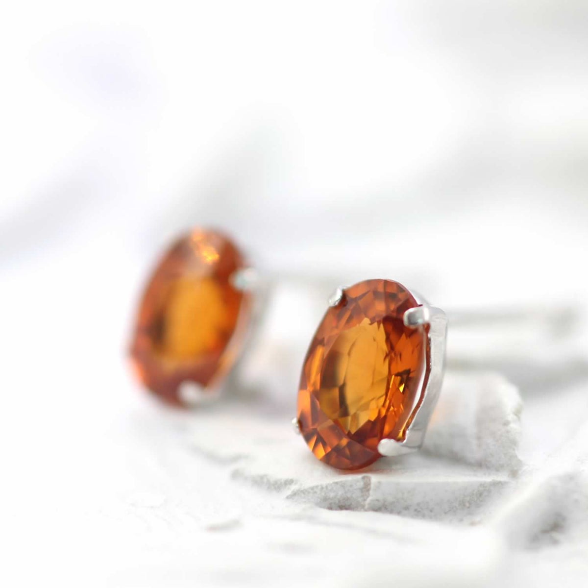 K18WG スペサタイトガーネット ピアス_04