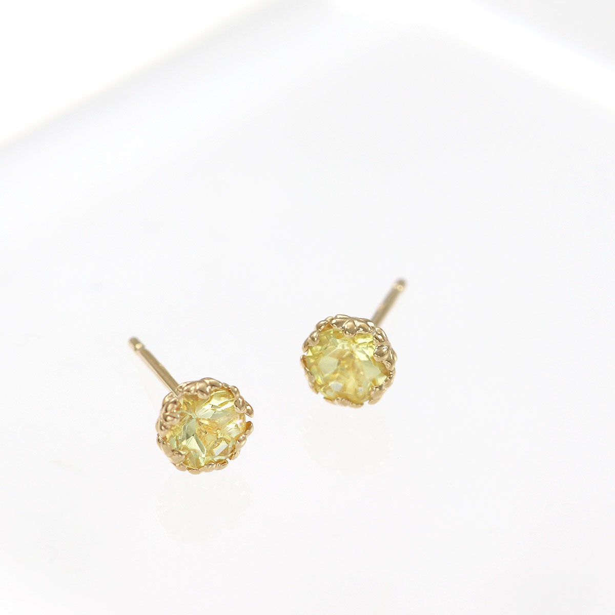 K18YG イエローベリル ピアス_02