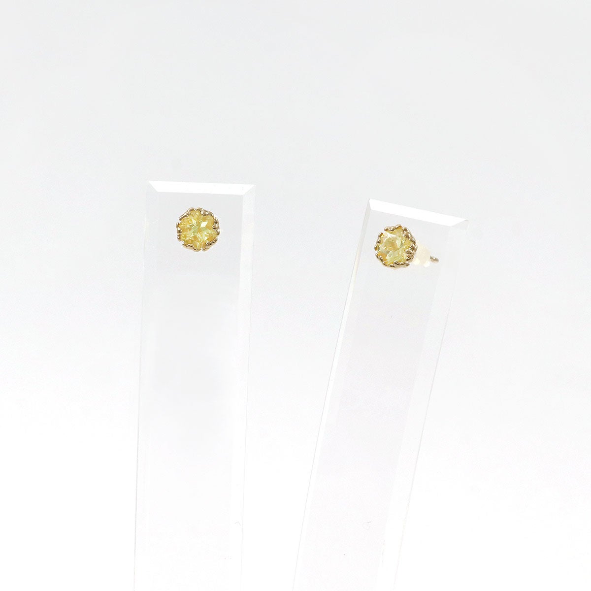 K18YG イエローベリル ピアス_09