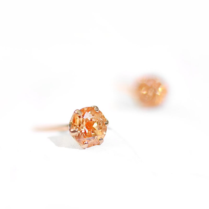 K18PG スぺサタイトガーネット ピアス_03