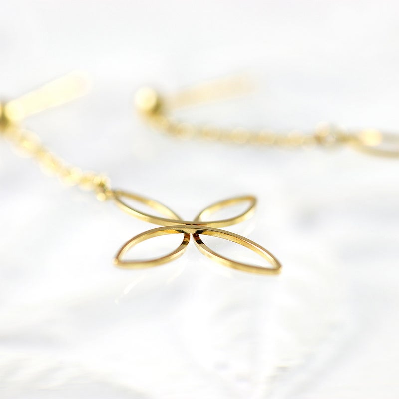 K18YG フラワー ピアス_12